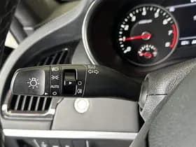 Kia Stinger thumbnail 46