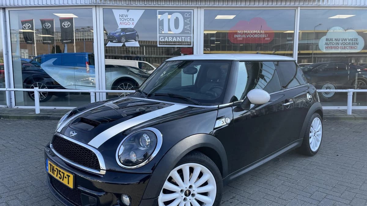 Mini Cooper-s — foto 1