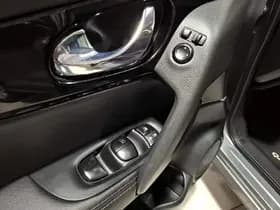 Nissan Qashqai thumbnail 77