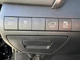 Toyota Camry thumbnail 7