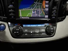 Toyota Rav4 thumbnail 41