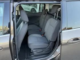 Ford Grand-c-max thumbnail 15