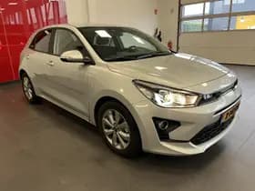 Kia Rio thumbnail 26