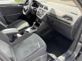 Volkswagen Tiguan thumbnail 32