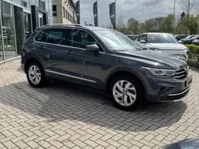 Volkswagen Tiguan thumbnail 5