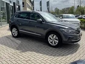 Volkswagen Tiguan thumbnail 49