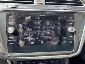 Volkswagen Tiguan thumbnail 61