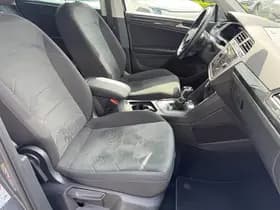 Volkswagen Tiguan thumbnail 75