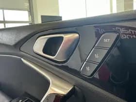 Kia Ceed thumbnail 6