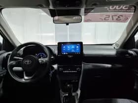 Toyota Yaris-cross thumbnail 11