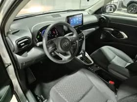 Toyota Yaris-cross thumbnail 13