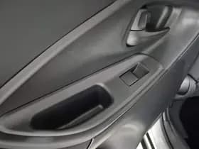 Toyota Yaris-cross thumbnail 71