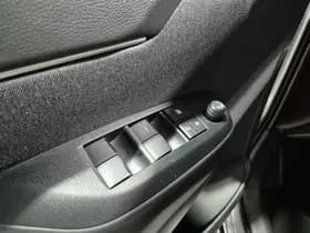 Toyota Yaris-cross thumbnail 72