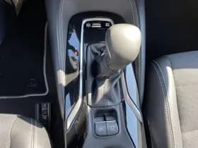 Toyota Corolla-touring-sports thumbnail 35