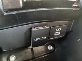 Toyota Corolla-touring-sports thumbnail 49