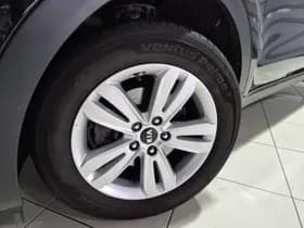 Kia Sportage thumbnail 3