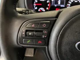 Kia Sportage thumbnail 4