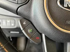 Kia Carens thumbnail 31