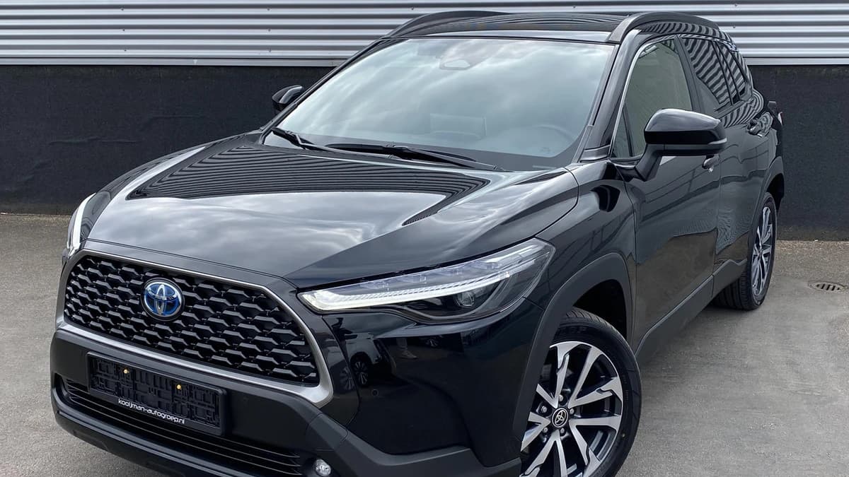 Toyota Corolla-cross — foto 1