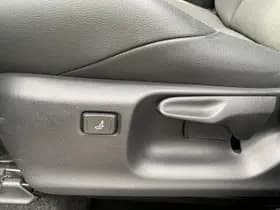 Toyota Corolla-cross thumbnail 28