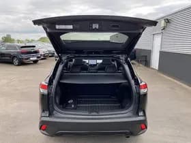 Toyota Corolla-cross thumbnail 67