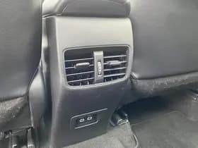 Toyota Corolla-cross thumbnail 95