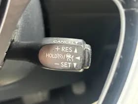 Toyota C-hr thumbnail 30