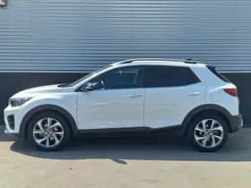 Kia Stonic thumbnail 4