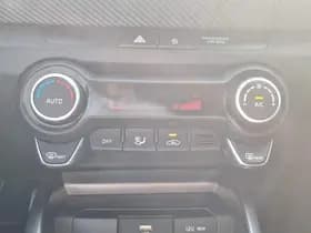 Kia Stonic thumbnail 57