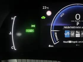 Toyota Yaris thumbnail 17