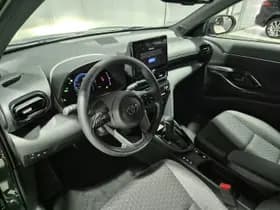 Toyota Yaris-cross thumbnail 12