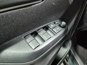 Toyota Yaris-cross thumbnail 31