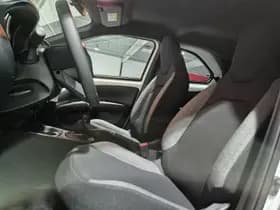 Toyota Aygo thumbnail 24