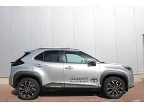 Toyota Yaris-cross thumbnail 13