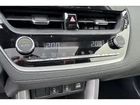 Toyota Corolla-cross thumbnail 19