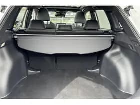 Toyota Corolla-cross thumbnail 7