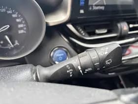 Toyota C-hr thumbnail 39