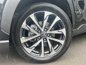 Toyota Corolla-cross thumbnail 32