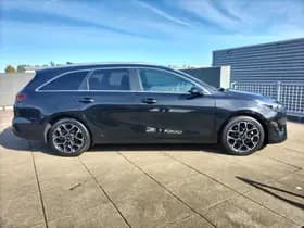 Kia Ceed-sportswagon thumbnail 4