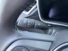 Toyota Corolla-cross thumbnail 78