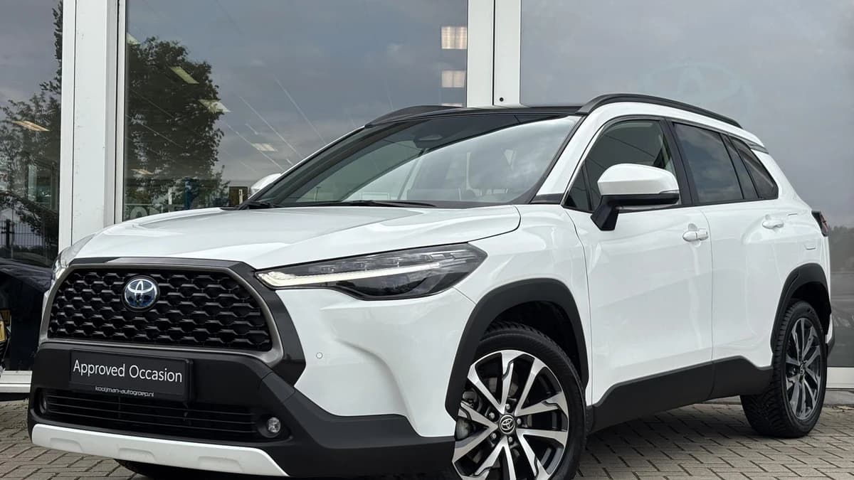 Toyota Corolla-cross — foto 1