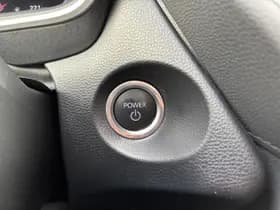 Toyota Corolla-cross thumbnail 32