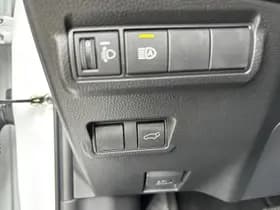 Toyota Corolla-cross thumbnail 38