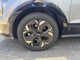 Kia Niro-ev thumbnail 4