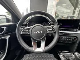 Kia Ceed-sportswagon thumbnail 13