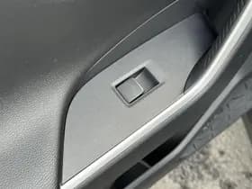 Toyota Rav4 thumbnail 30