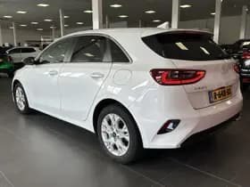 Kia Ceed thumbnail 24