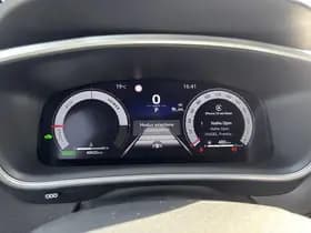 Toyota Corolla-cross thumbnail 33