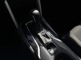 Toyota Corolla-cross thumbnail 58