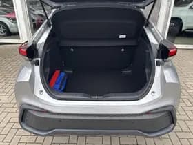 Toyota C-hr thumbnail 32